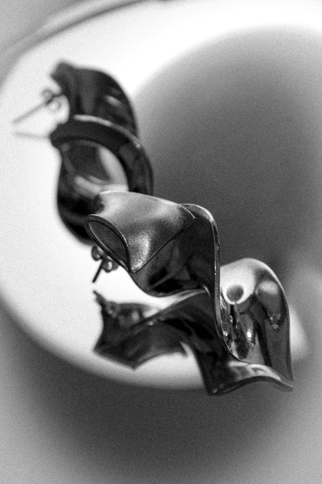 Monoju & Maatroom - A dialogue between sculpture and tailoring, Torino, 2025